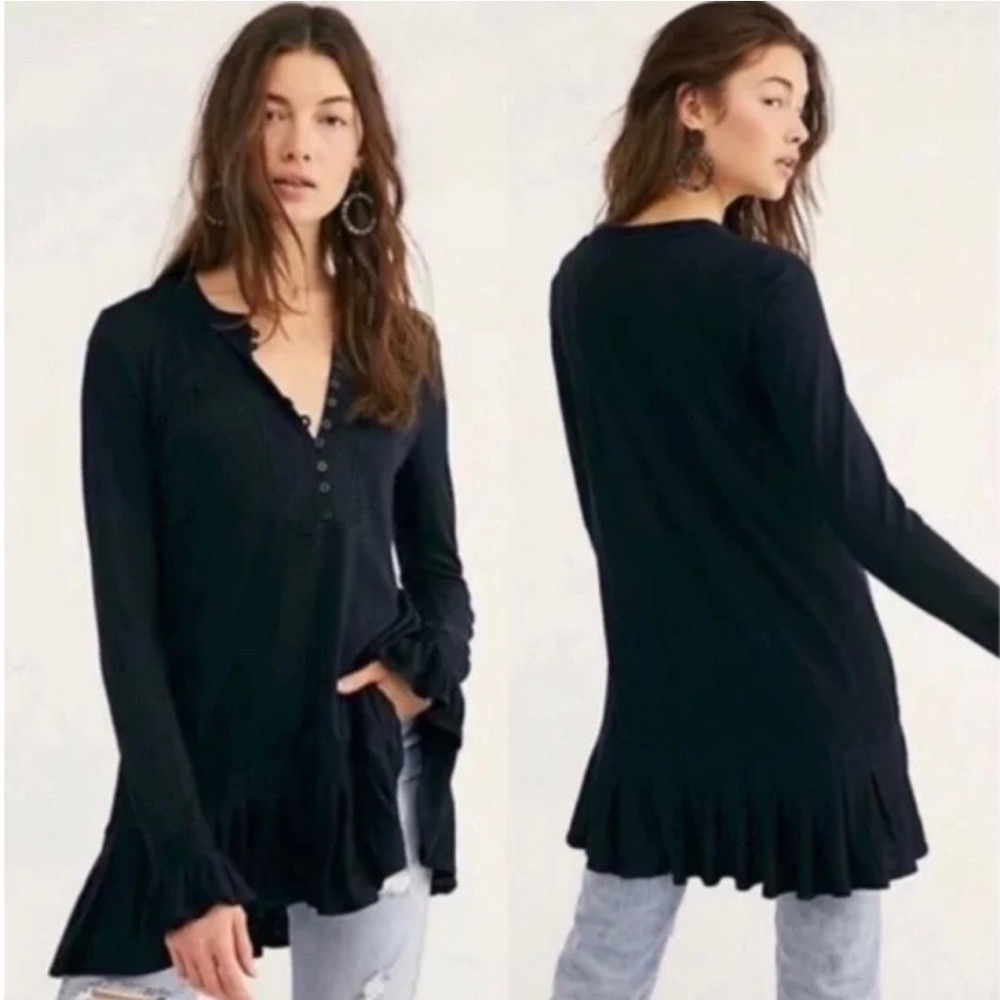 FREE PEOPLE Your Girl Tunic M Black Ruffle Henley Poetcore Boho Top Blouse Chic